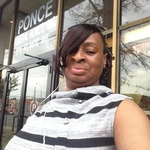 Meet your Posher, Carrie